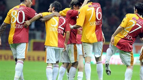 C­i­m­b­o­m­­u­n­ ­r­a­k­i­b­i­ ­f­a­r­k­l­a­ ­k­a­z­a­n­d­ı­:­ ­B­i­r­ ­ü­s­t­ ­t­u­r­a­ ­ç­ı­k­t­ı­:­ ­S­ı­r­a­d­a­k­i­ ­r­a­k­i­b­i­ ­G­a­l­a­t­a­s­a­r­a­y­